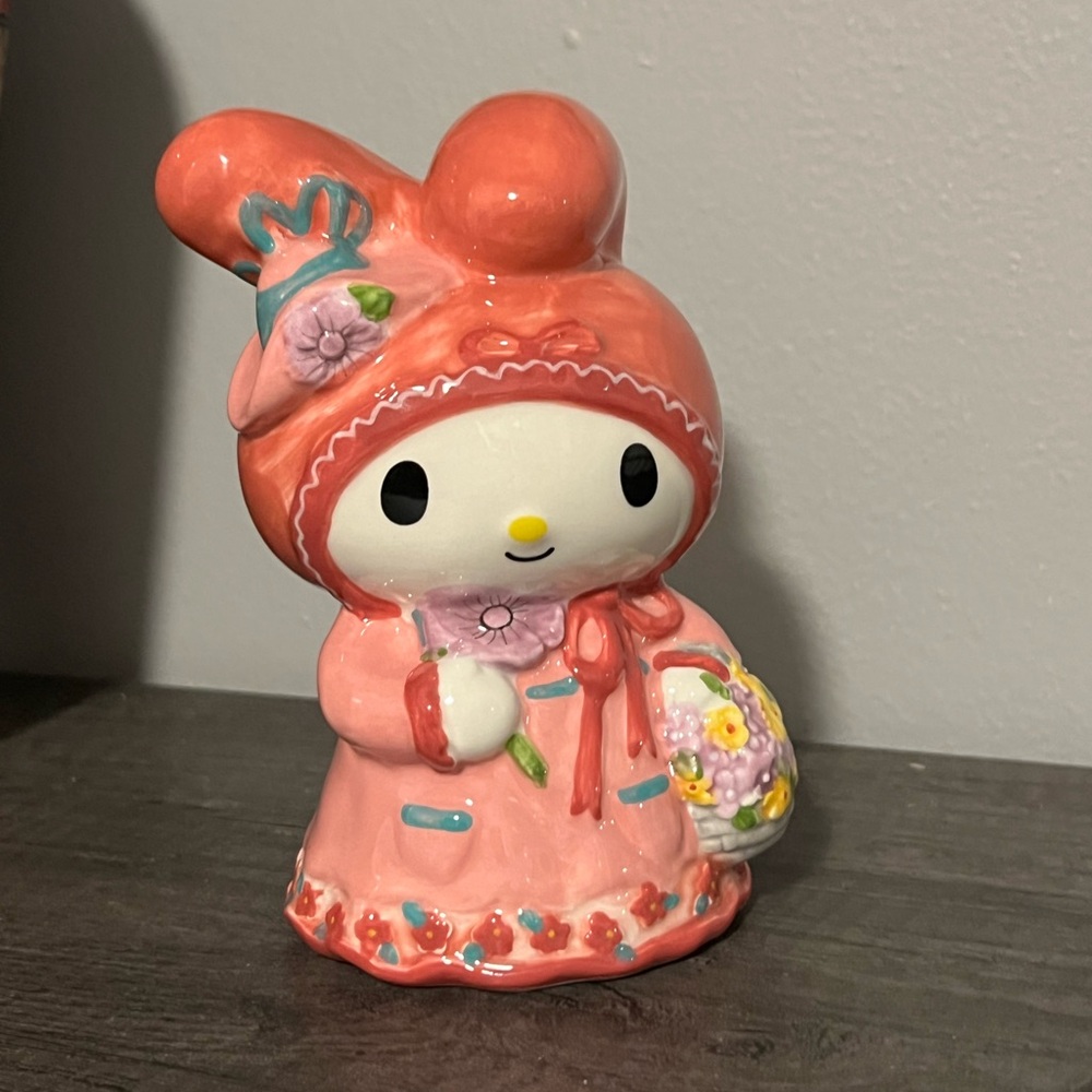 Charming Pink My Melody Ceramic Character Figurine